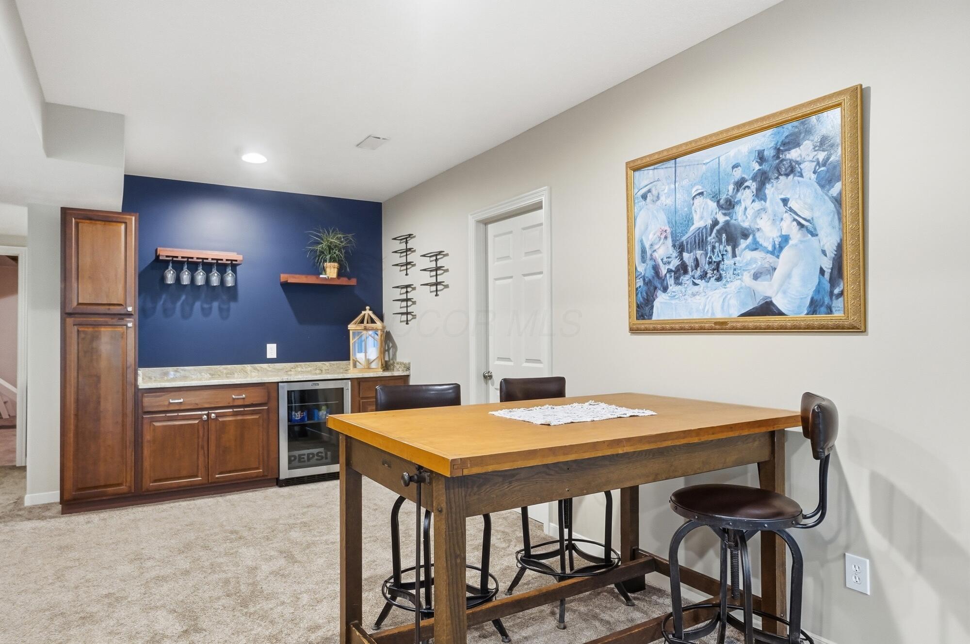 1167 Cross Creeks Ridge Pickerington, OH 43147 - Photo 59 of 91 Bar Area