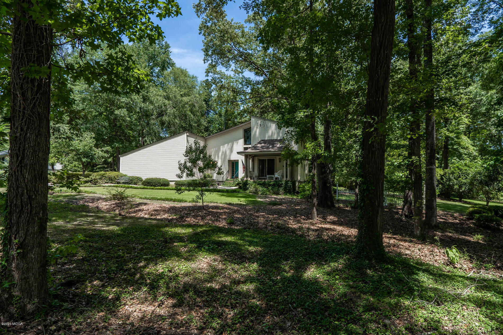 850 Wimbledon Road Macon, GA 31210 - Photo 4 of 38 04-DSC01942
