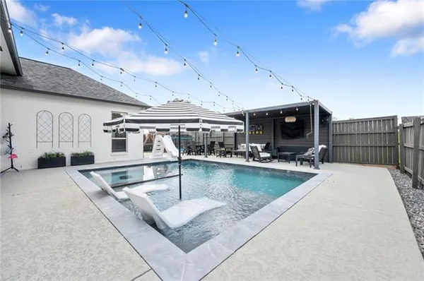 $4,000 | 17363 Fox Glove Avenue, Prairieville, LA 70769