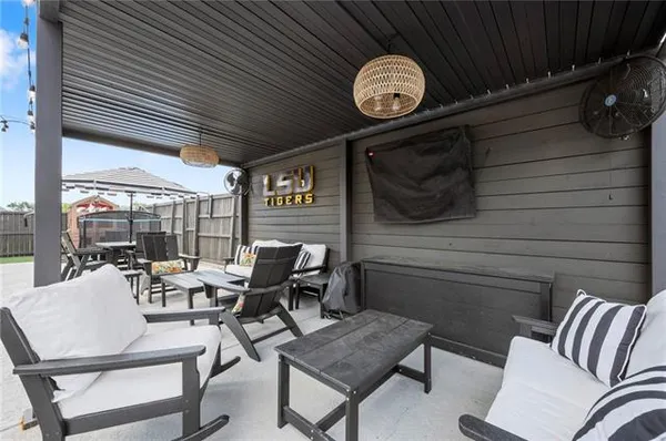 $4,000 | 17363 Fox Glove Avenue, Prairieville, LA 70769