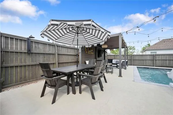$4,000 | 17363 Fox Glove Avenue, Prairieville, LA 70769