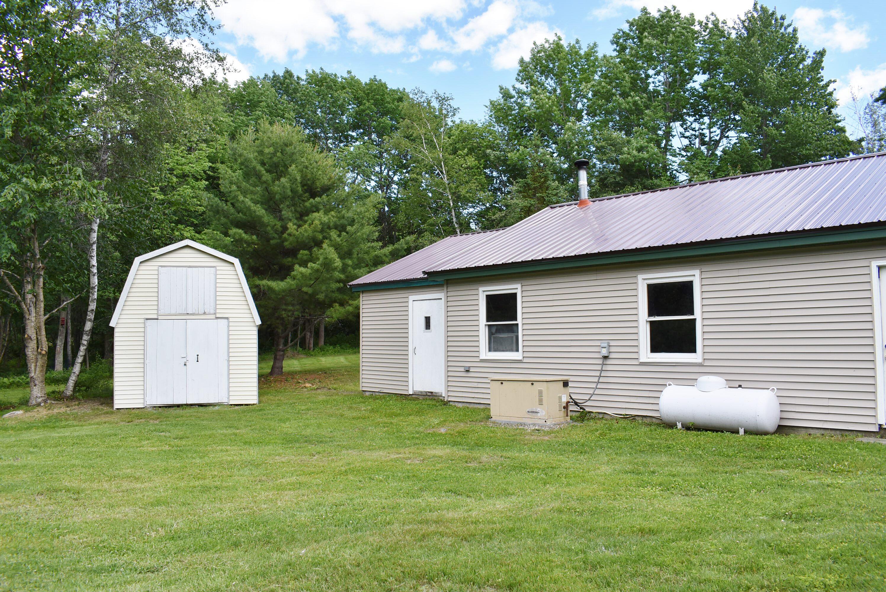 57 Morrill Road Belmont, ME 04952 - Photo 4 of 18 DSC_0017