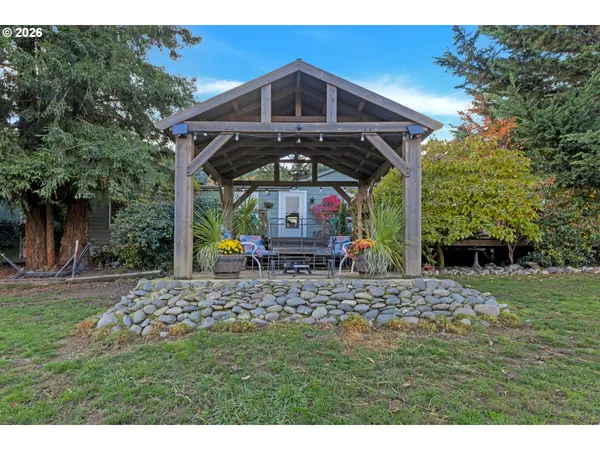 $495,000 | 624 Willis Creek Road, Winston, OR 97496