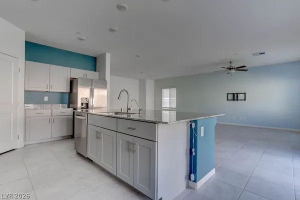$2,699 | 10944 Meridian Fields Avenue, Las Vegas, NV 89166