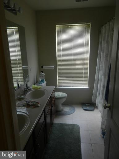 2312 Manor Spring Terrace Silver Spring, MD 20906 - Photo 12 of 29 Bath