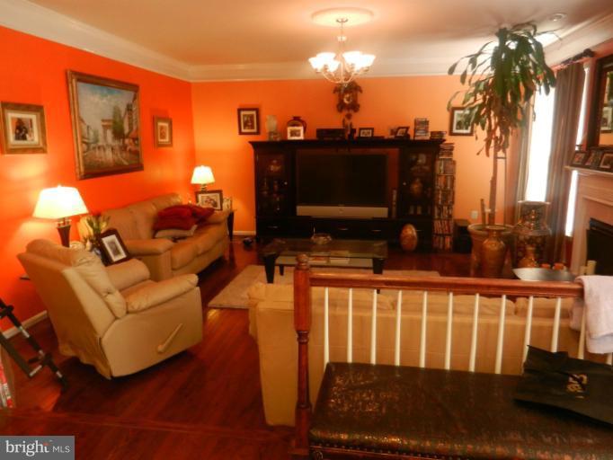 2312 Manor Spring Terrace Silver Spring, MD 20906 - Photo 15 of 29 Family Room