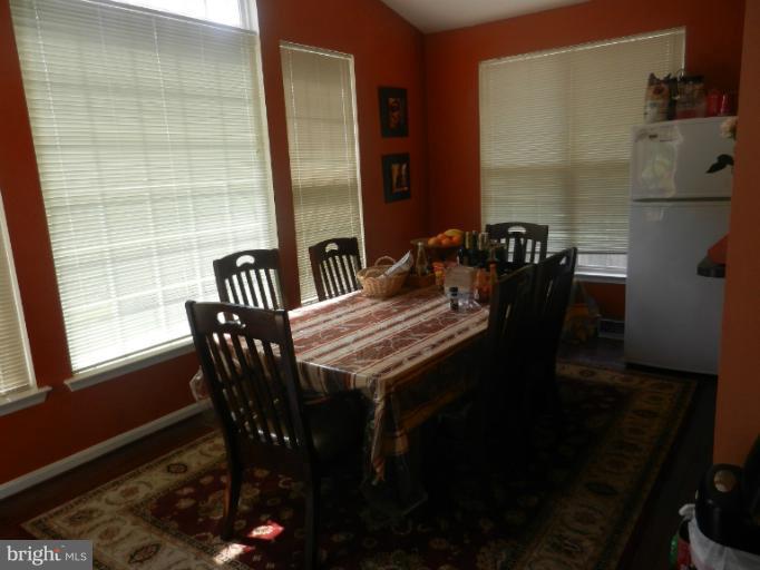 2312 Manor Spring Terrace Silver Spring, MD 20906 - Photo 27 of 29 Dining Room