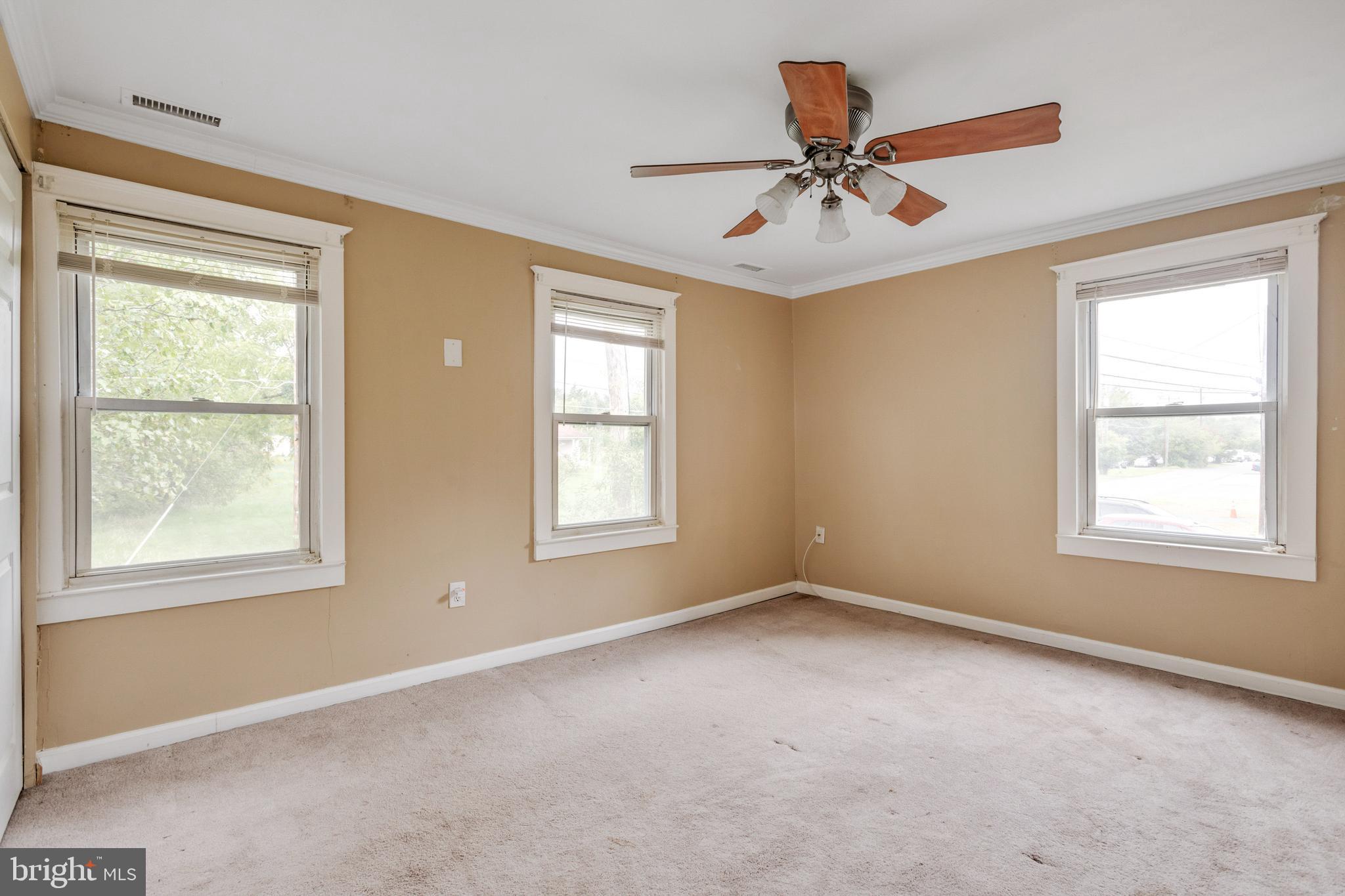 3259 Old Catlett Road Catlett, VA 20119 - Photo 15 of 23 upstairs bedroom 2