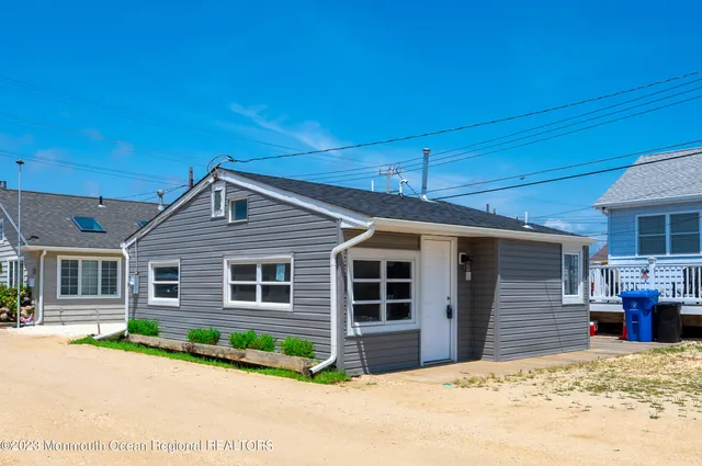 $449,900 | 34 East Crane Way, Lavallette, NJ 08735