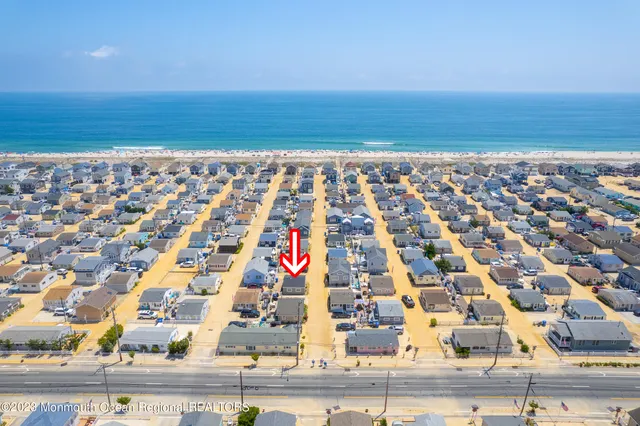 $449,900 | 34 East Crane Way, Lavallette, NJ 08735