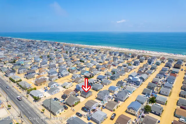 $449,900 | 34 East Crane Way, Lavallette, NJ 08735