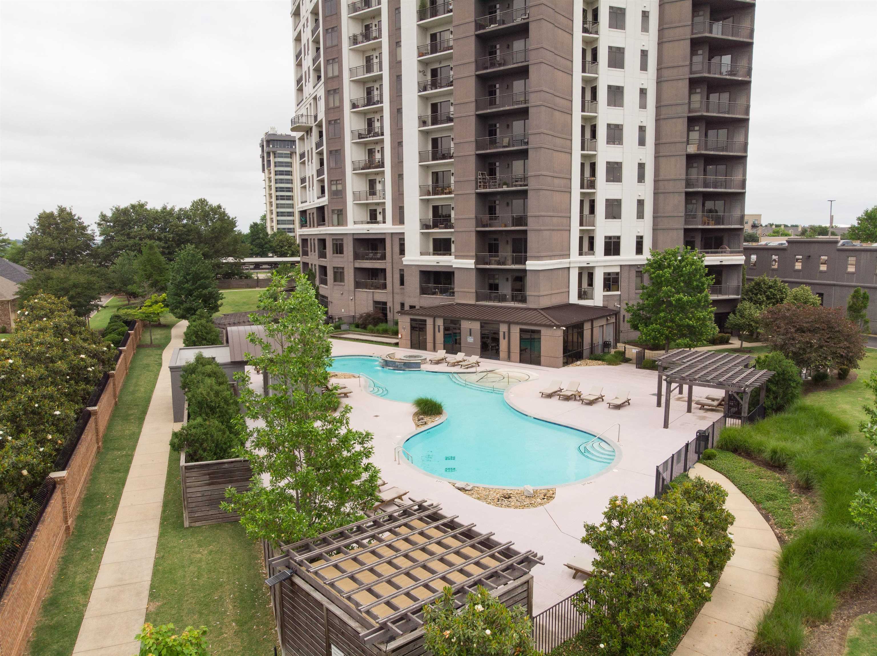717 Riverside Drive, Unit 709 Memphis, TN 38103 - Photo 38 of 39