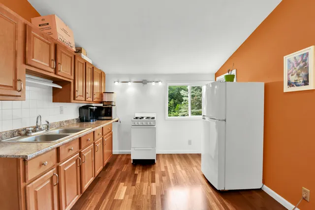 $399,900 | 4100 West Edgerton Avenue, Greenfield, WI 53221