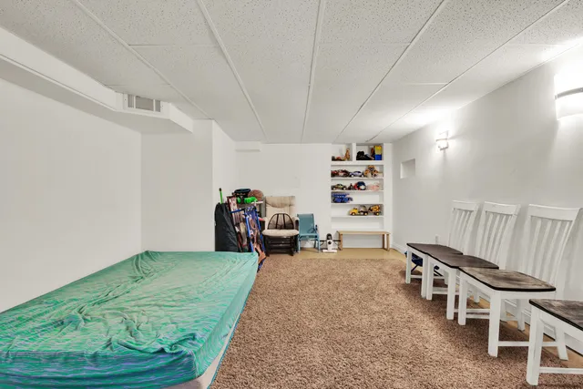 $399,900 | 4100 West Edgerton Avenue, Greenfield, WI 53221