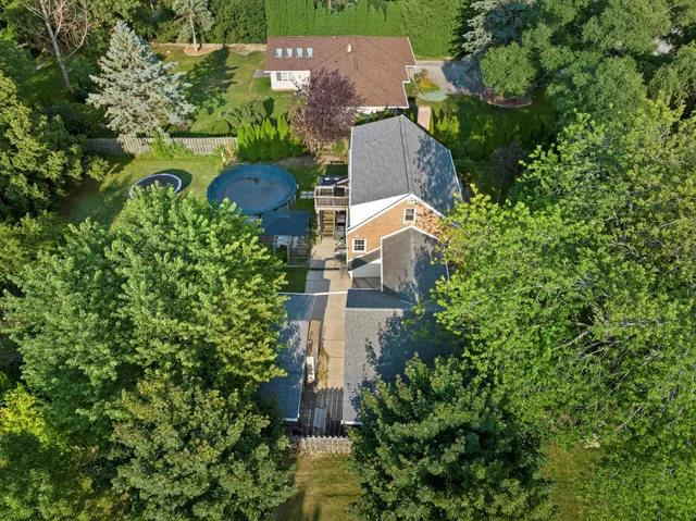 $399,900 | 4100 West Edgerton Avenue, Greenfield, WI 53221