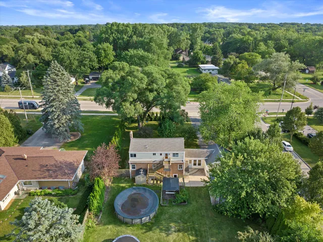 $399,900 | 4100 West Edgerton Avenue, Greenfield, WI 53221