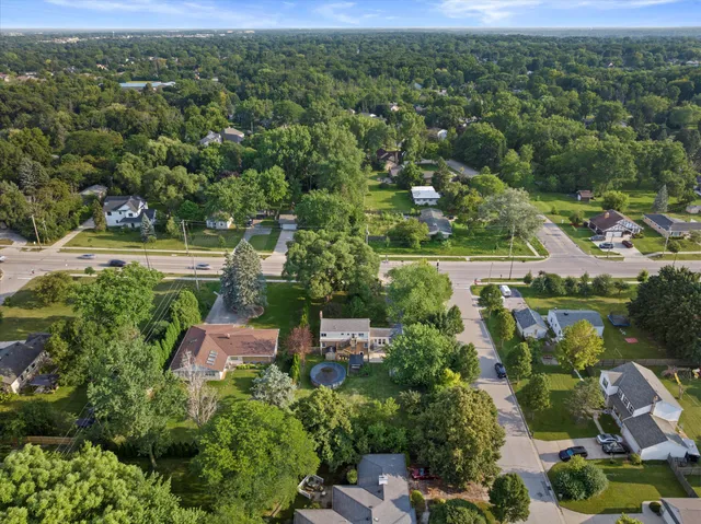 $399,900 | 4100 West Edgerton Avenue, Greenfield, WI 53221