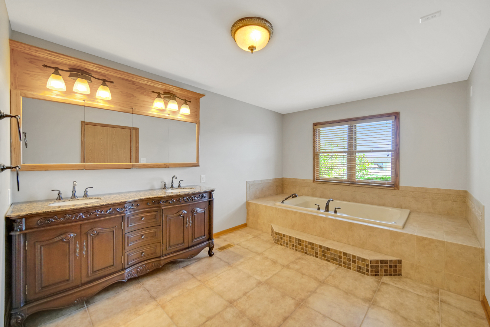 1850 Robert Drive Bourbonnais, IL 60914 - Photo 18 of 33