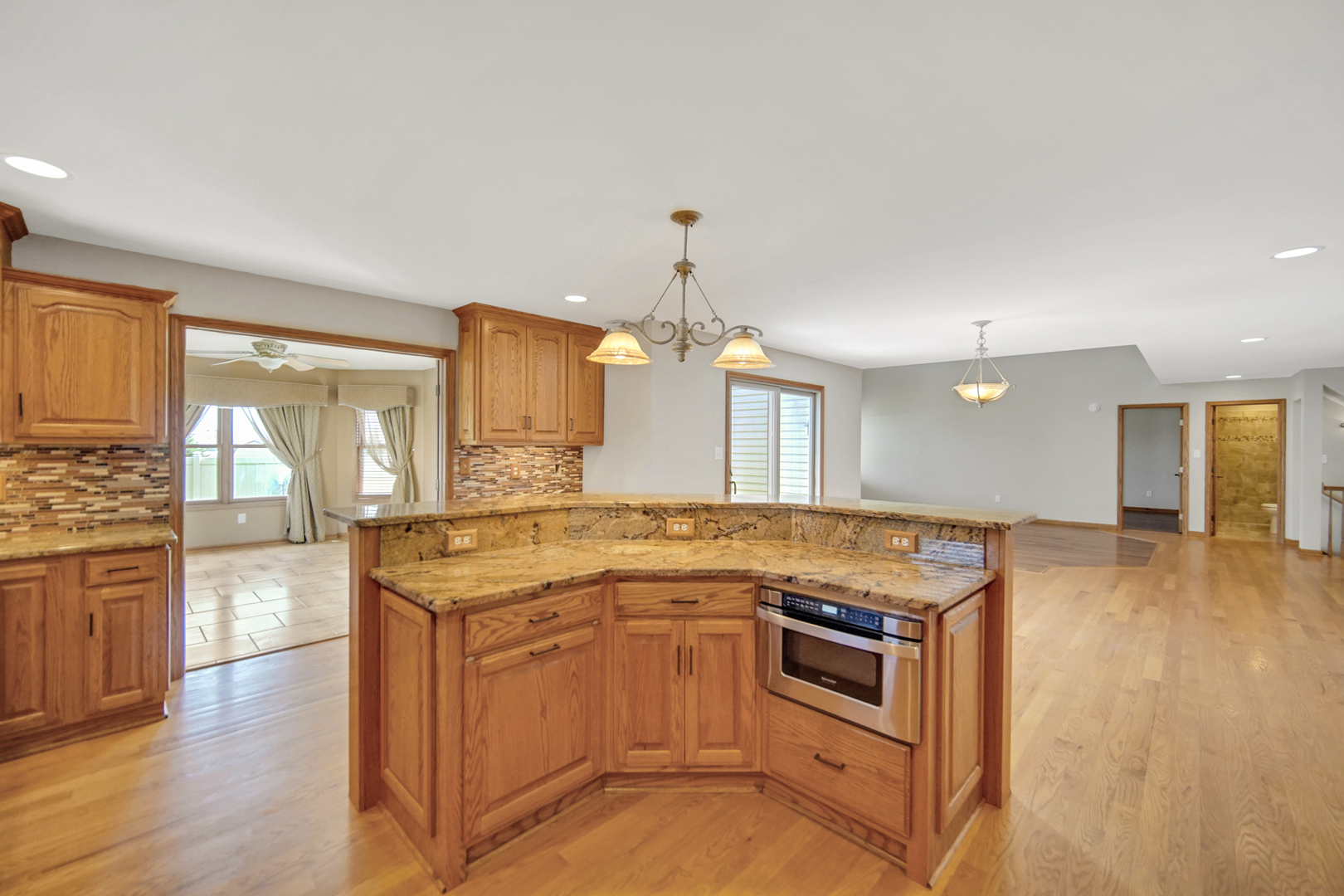 1850 Robert Drive Bourbonnais, IL 60914 - Photo 6 of 33