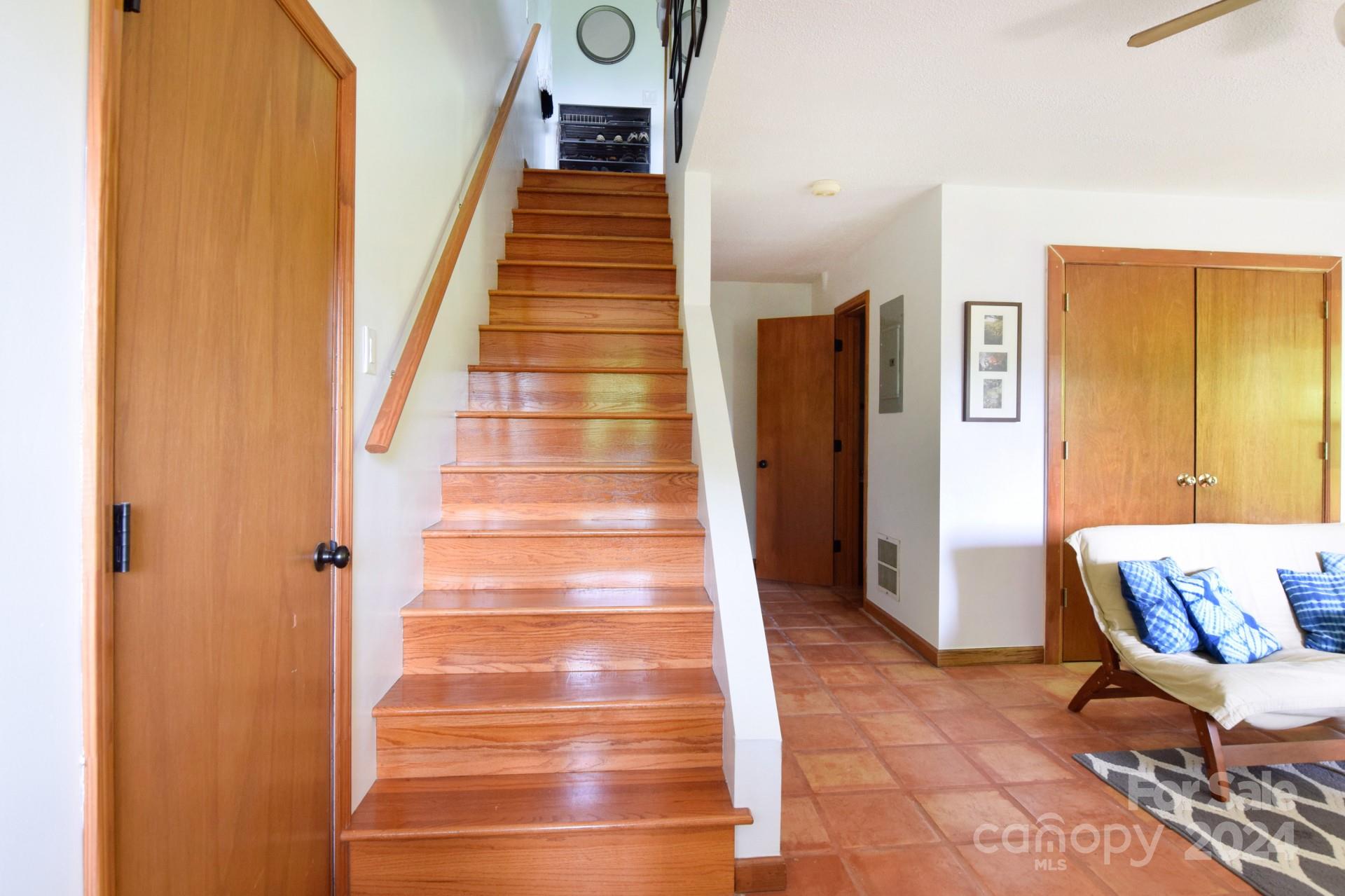 939 Timbuktu Road Sylva, NC 28779 - Photo 15 of 27 Gallery Image 15