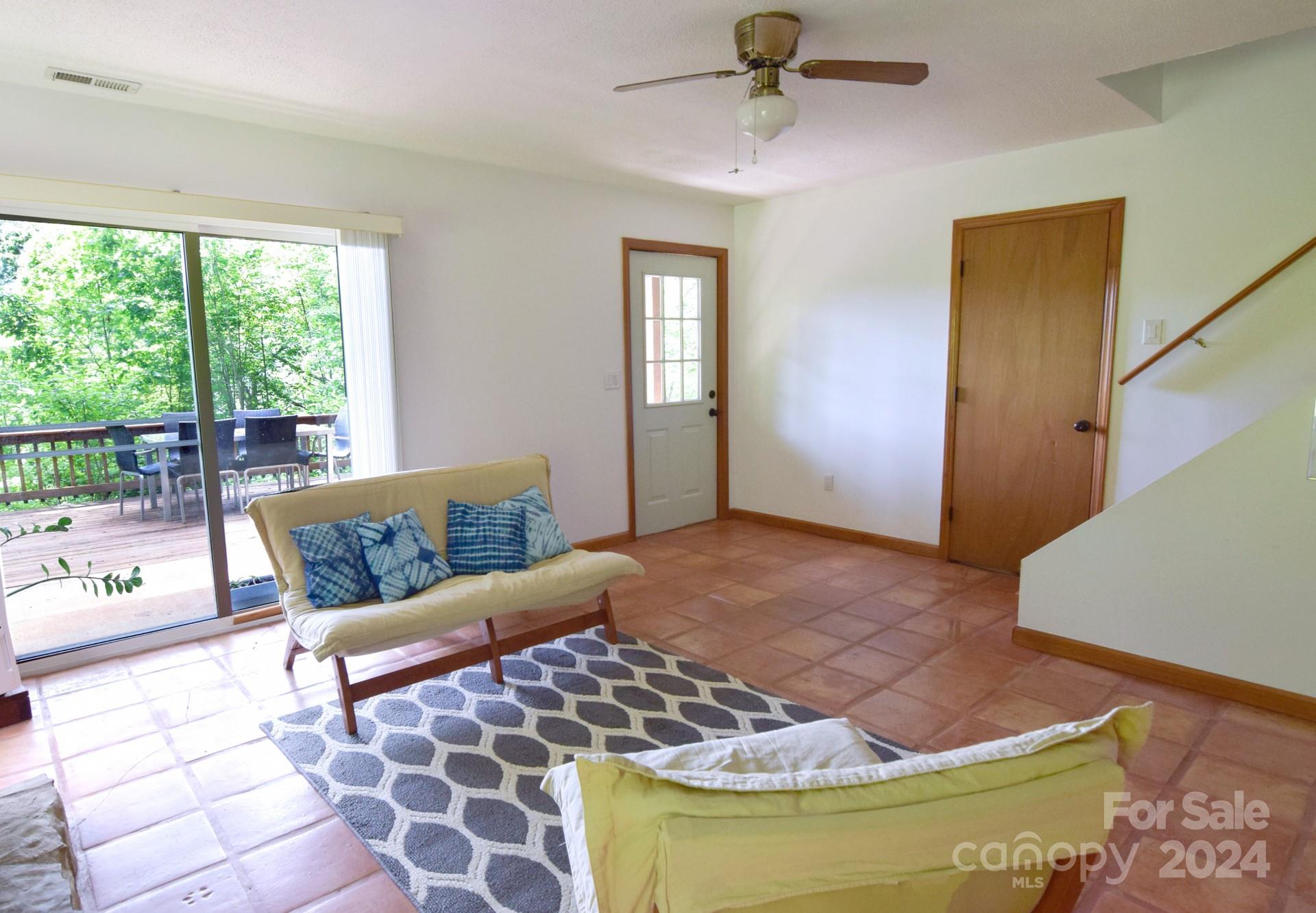939 Timbuktu Road Sylva, NC 28779 - Photo 18 of 27 Gallery Image 18