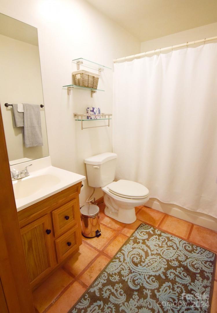 939 Timbuktu Road Sylva, NC 28779 - Photo 19 of 27 Gallery Image 19
