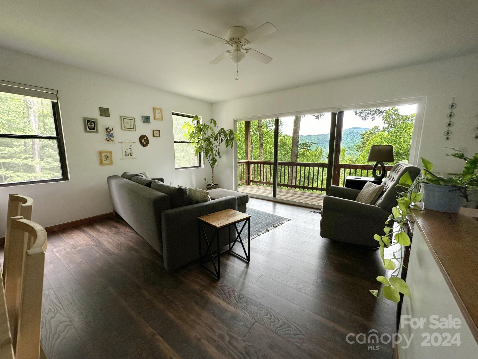939 Timbuktu Road Sylva, NC 28779 - Photo 5 of 27 Gallery Image 5