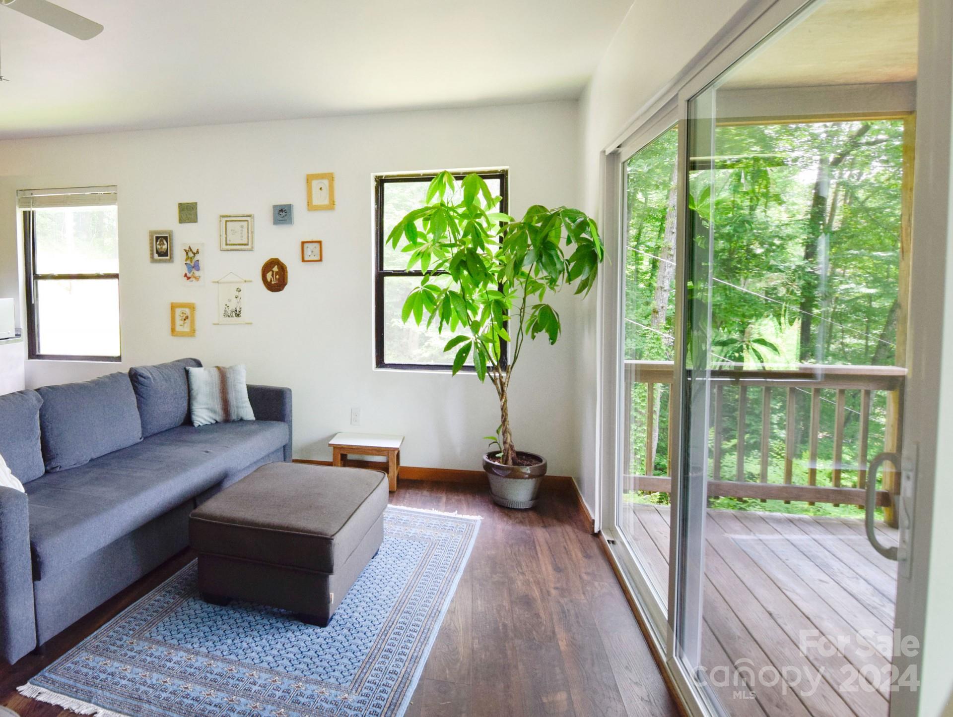 939 Timbuktu Road Sylva, NC 28779 - Photo 6 of 27 Gallery Image 6