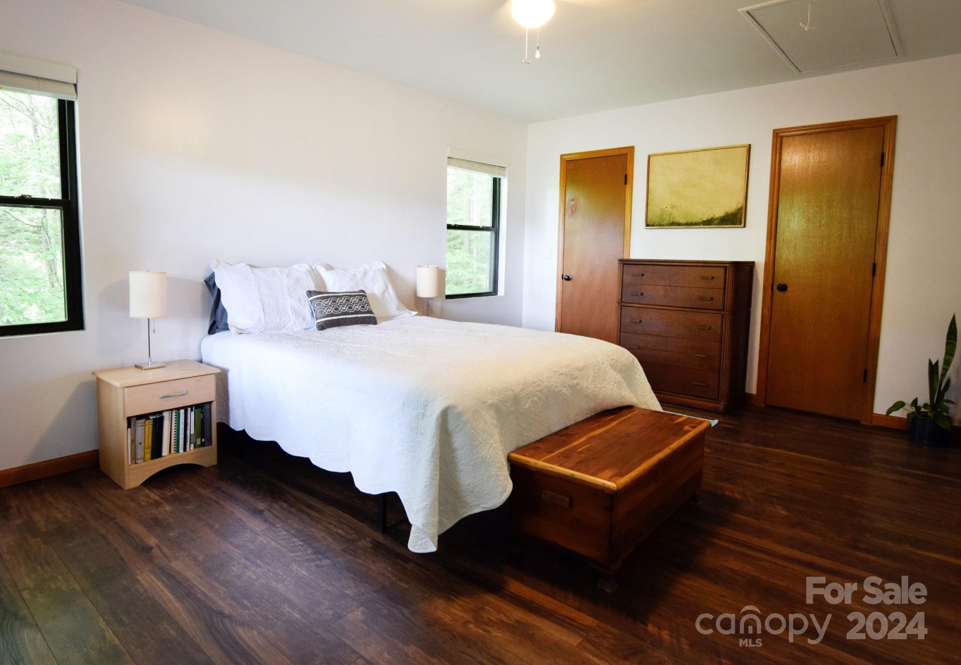 939 Timbuktu Road Sylva, NC 28779 - Photo 8 of 27 Gallery Image 8
