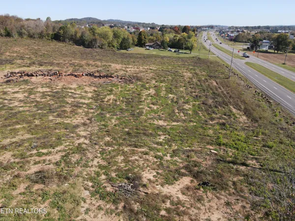 $3,000,000 | 4848 West Andrew Johnson Highway, Morristown, TN 37814