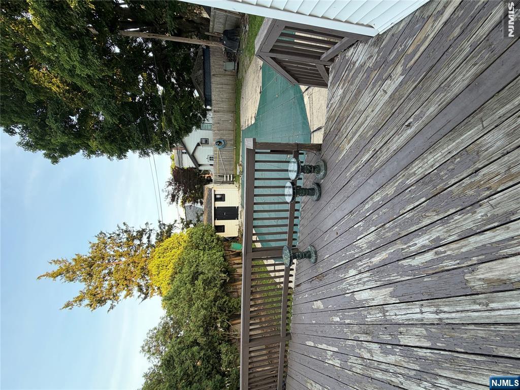 13.5 1st Mahwah, NJ 07430 - Photo 9 of 24
