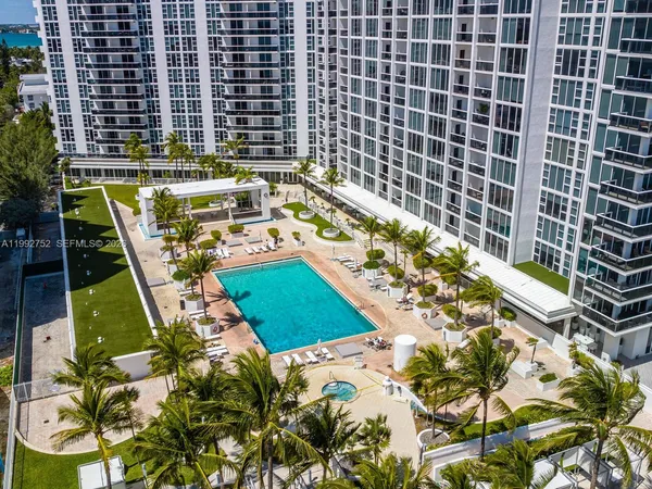 $4,900 | 10275 Collins Avenue, Unit 1107, Bal Harbour, FL 33154