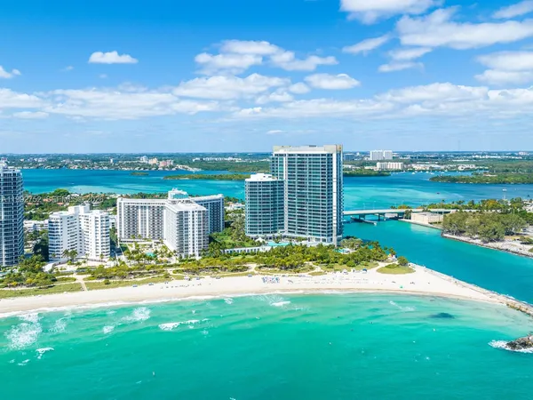 $4,900 | 10275 Collins Avenue, Unit 1107, Bal Harbour, FL 33154