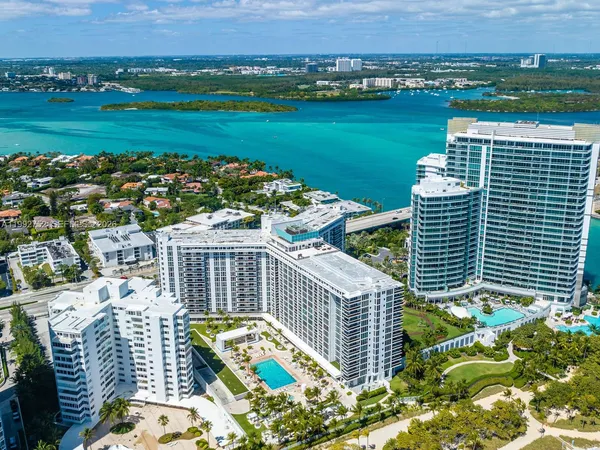 $4,900 | 10275 Collins Avenue, Unit 1107, Bal Harbour, FL 33154