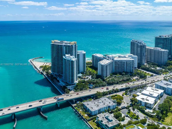 $4,900 | 10275 Collins Avenue, Unit 1107, Bal Harbour, FL 33154