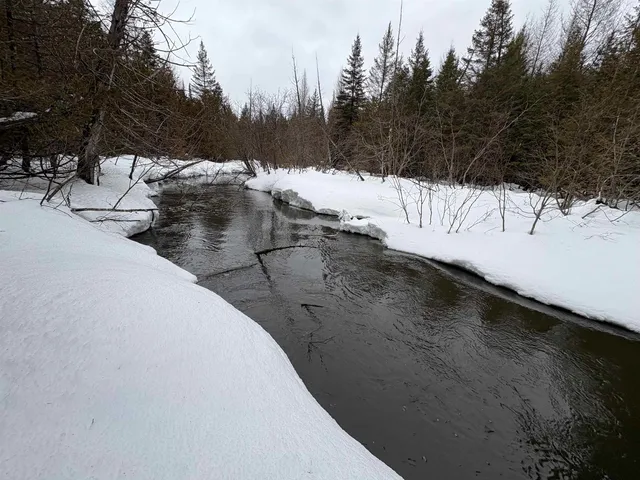 $99,000 | 1974 The Bend Road, Greensboro, VT 05841