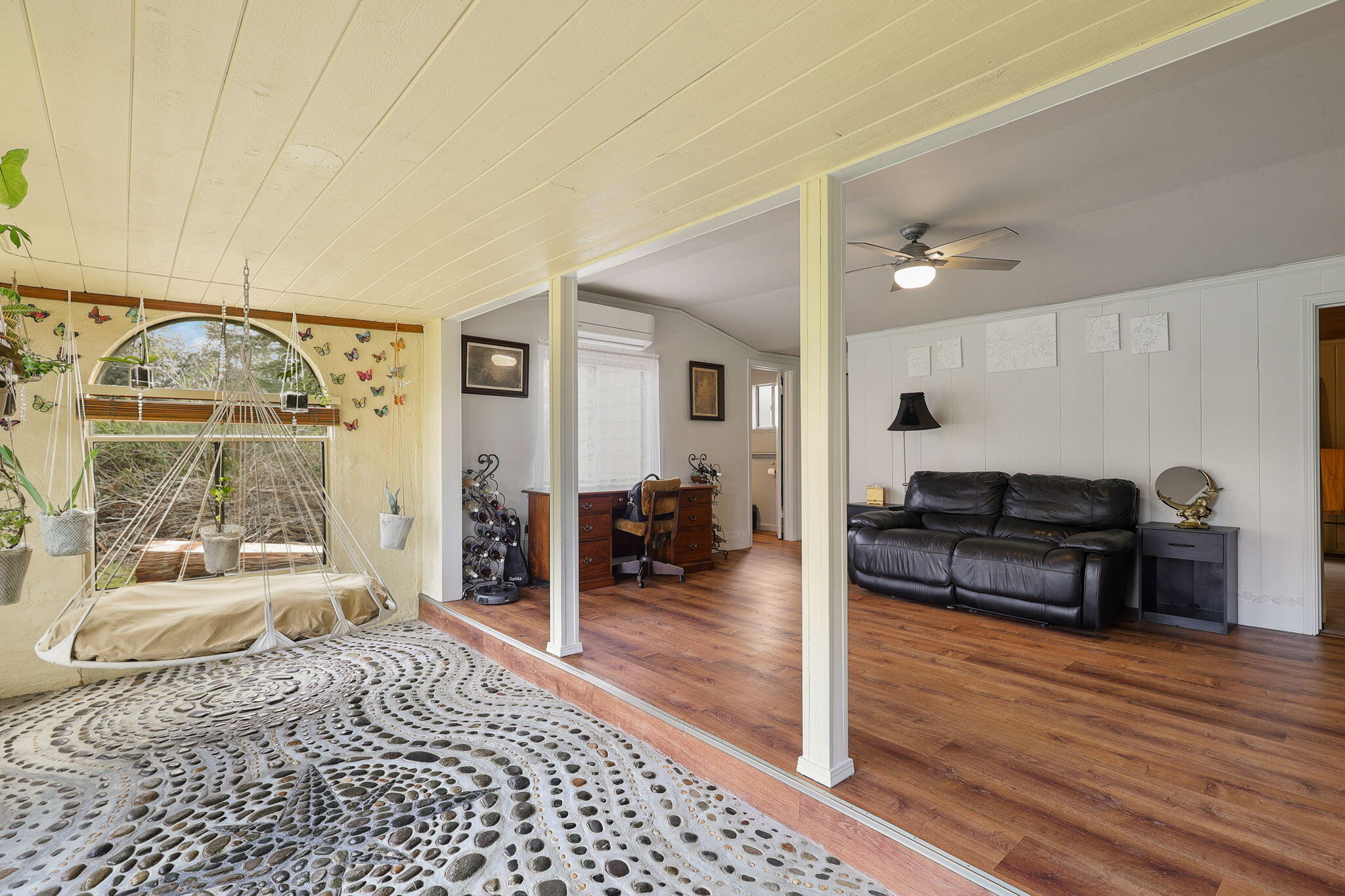 7058 Happy Valley Road Anderson, CA 96007 - Photo 10 of 38 Sun Room