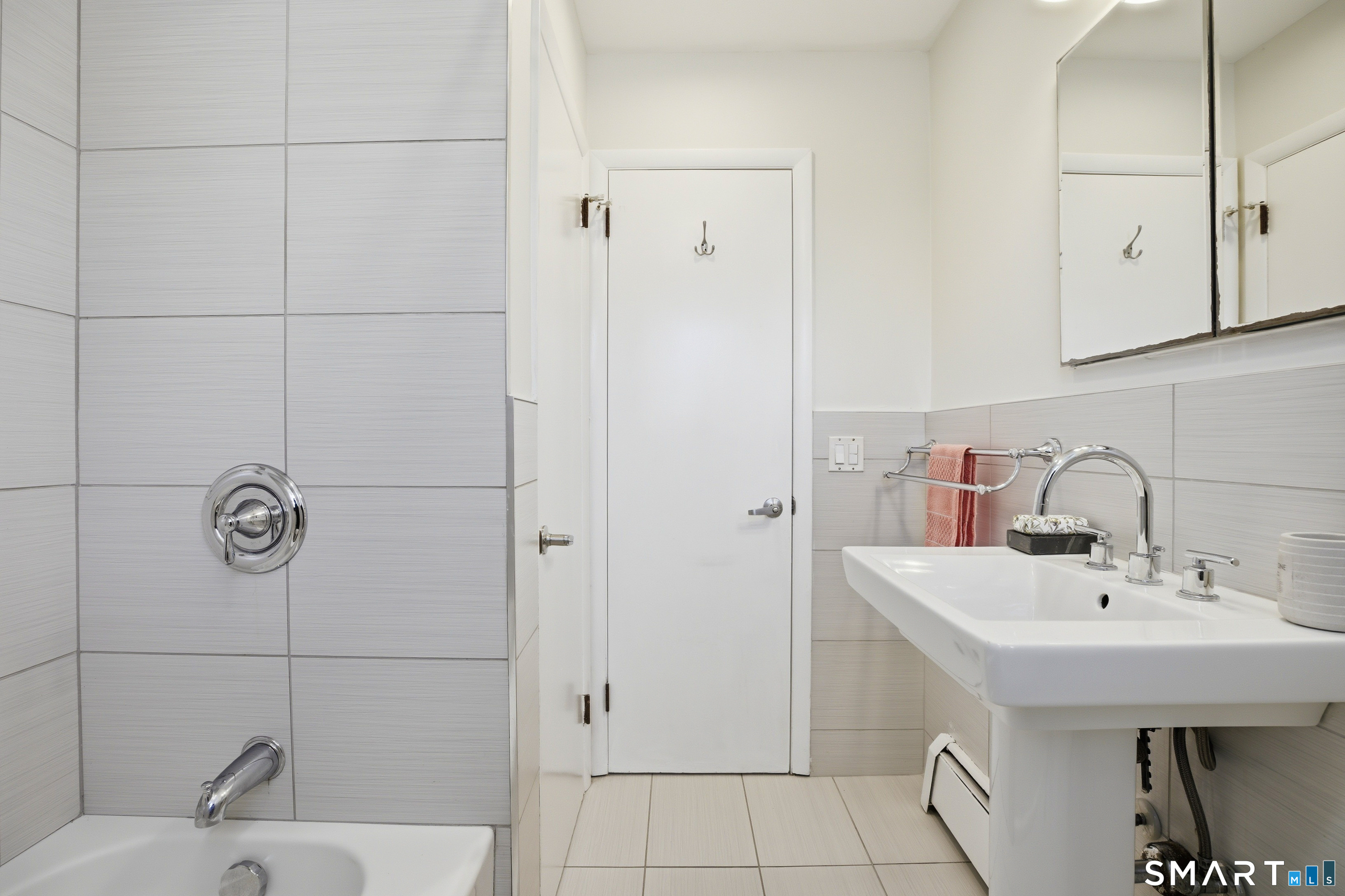 24 Congress Street Stamford, CT 06902 - Photo 14 of 25