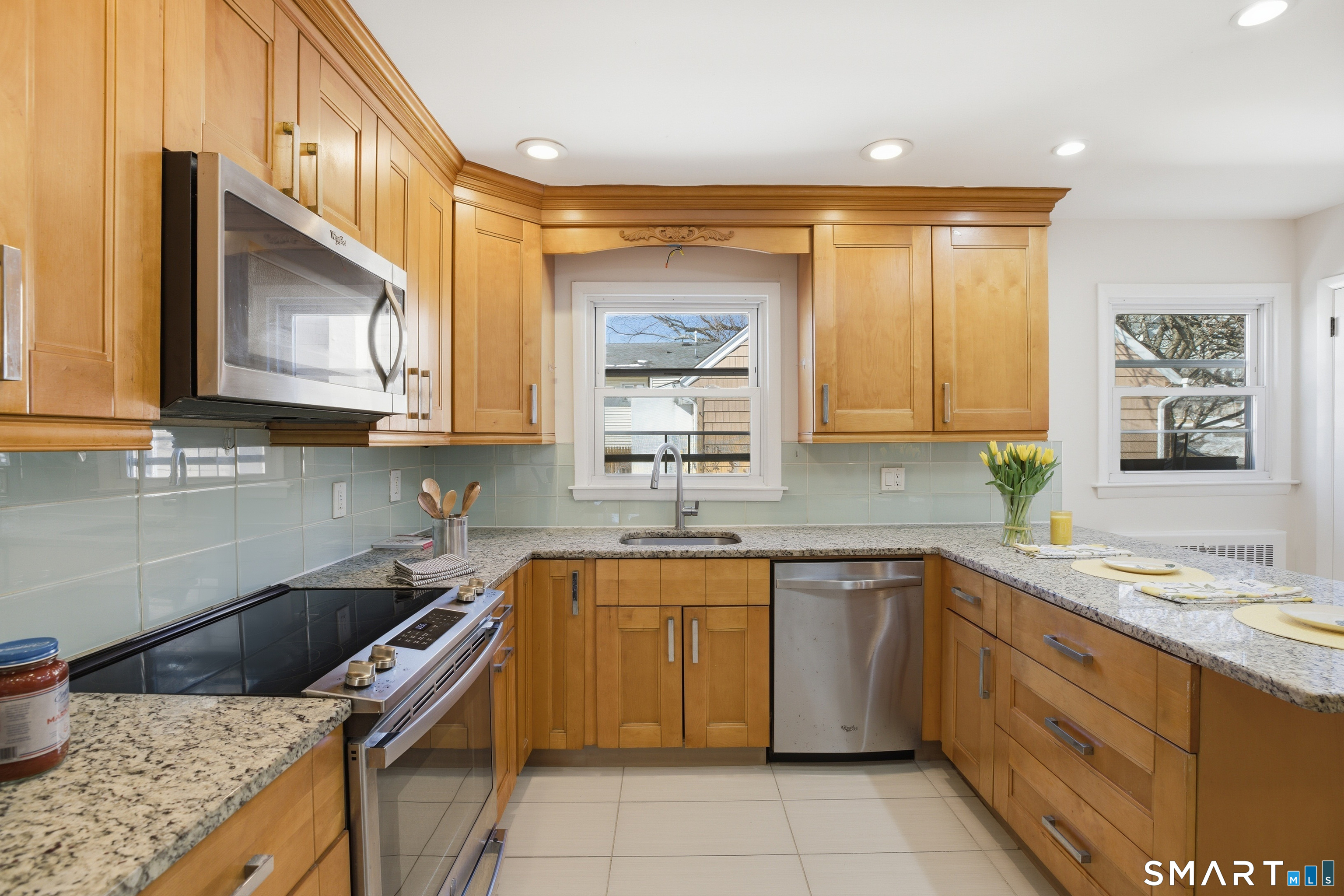 24 Congress Street Stamford, CT 06902 - Photo 6 of 25