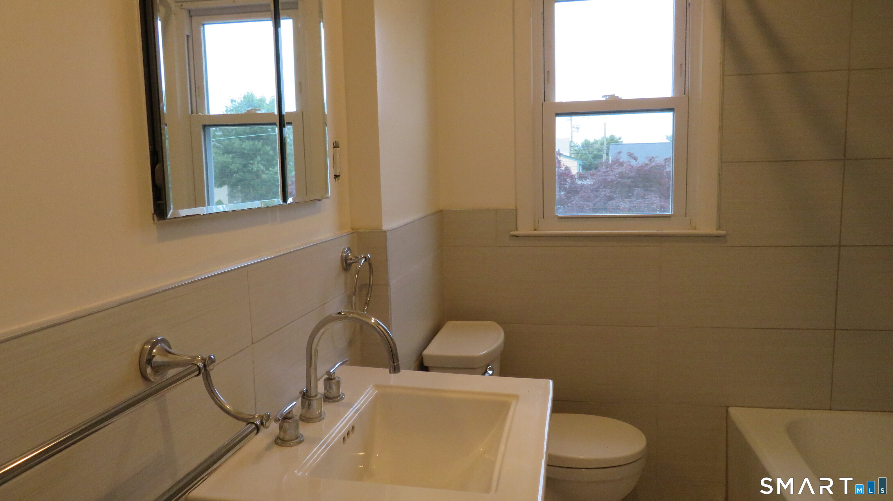 24 Congress Street Stamford, CT 06902 - Photo 9 of 11