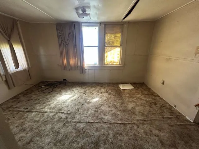 $213,399 | 601 Michalk Street, Thorndale, TX 76577