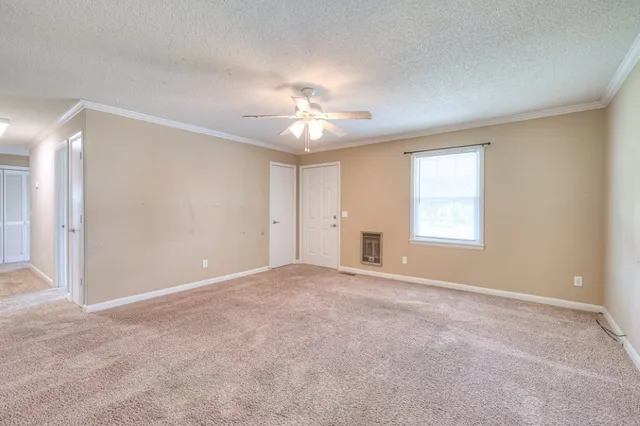 $1,650 | 105 Kingwood Avenue, Shelbyville, TN 37160