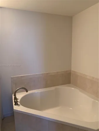 $2,690 | 1830 Radius Drive, Unit 407, Hollywood, FL 33020