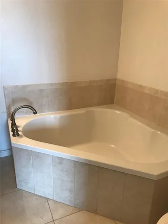 $2,690 | 1830 Radius Drive, Unit 407, Hollywood, FL 33020