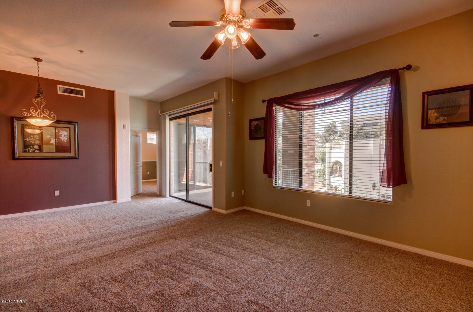 4488 East Thomas Road, Unit 2022 Phoenix, AZ 85018 - Photo 8 of 24 Thomas (15)