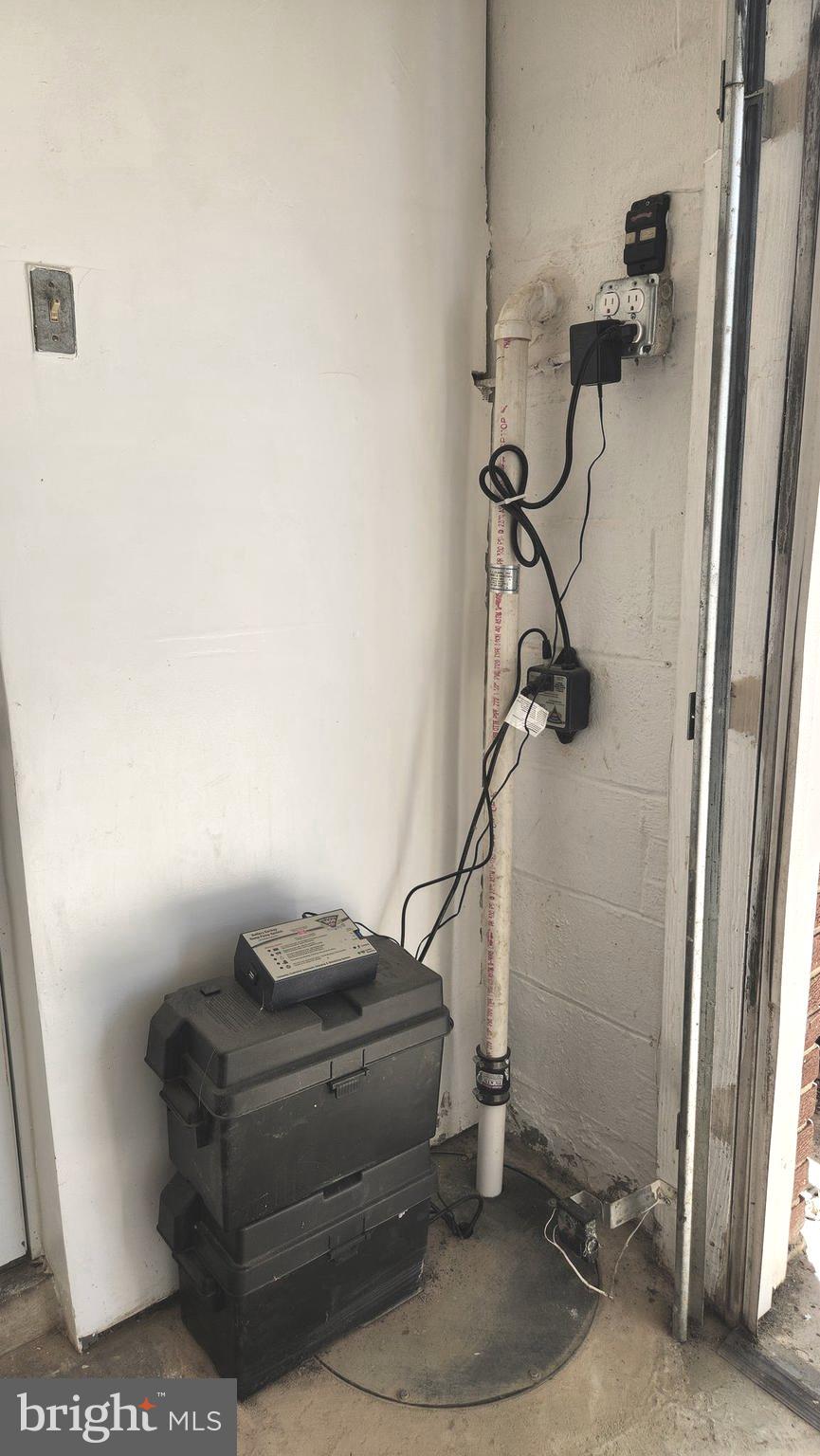 2703 Elnora Street Silver Spring, MD 20902 - Photo 31 of 57 Sump Pump & Battery Back Up