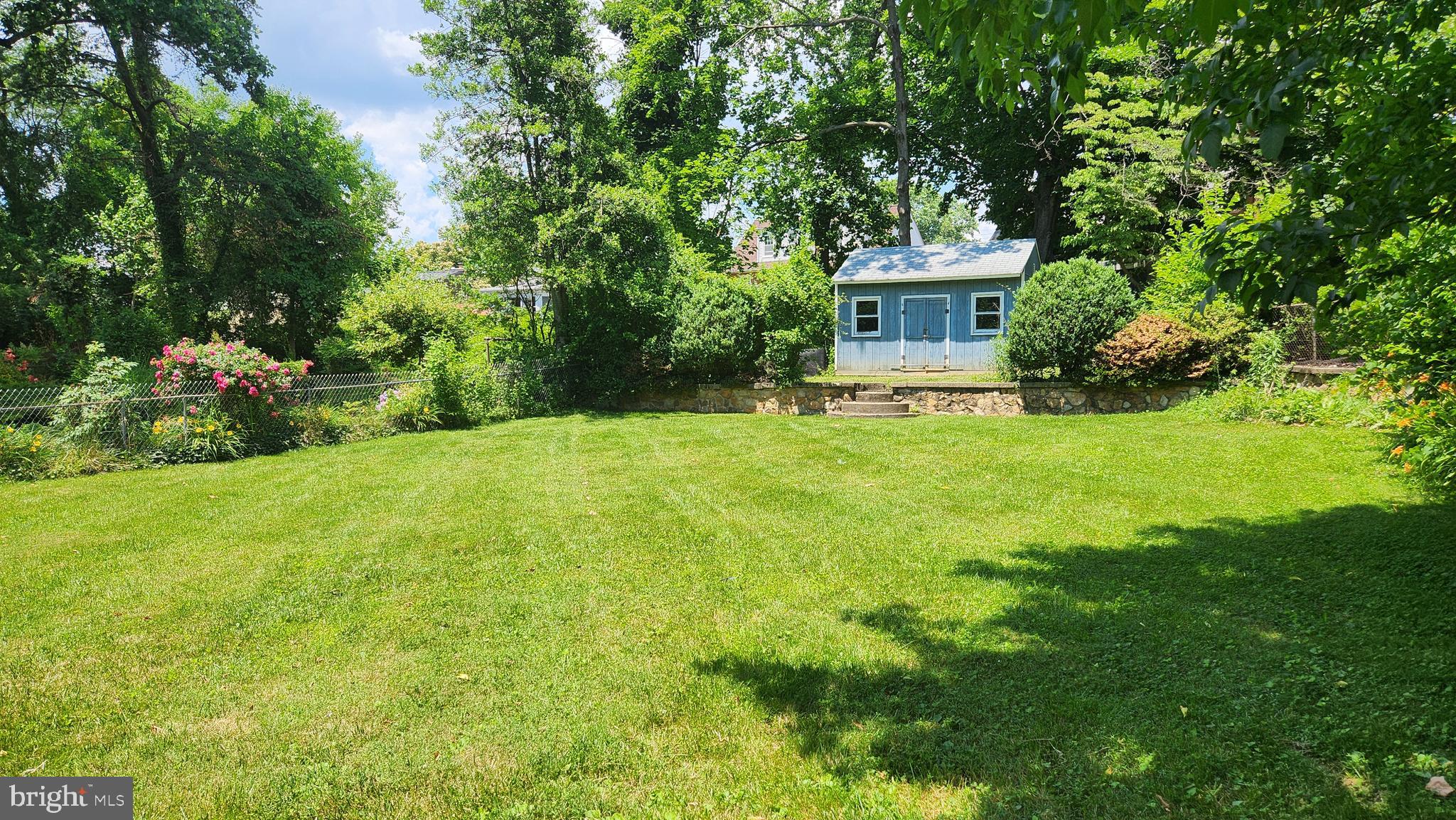 2703 Elnora Street Silver Spring, MD 20902 - Photo 36 of 57 Large flat yard
