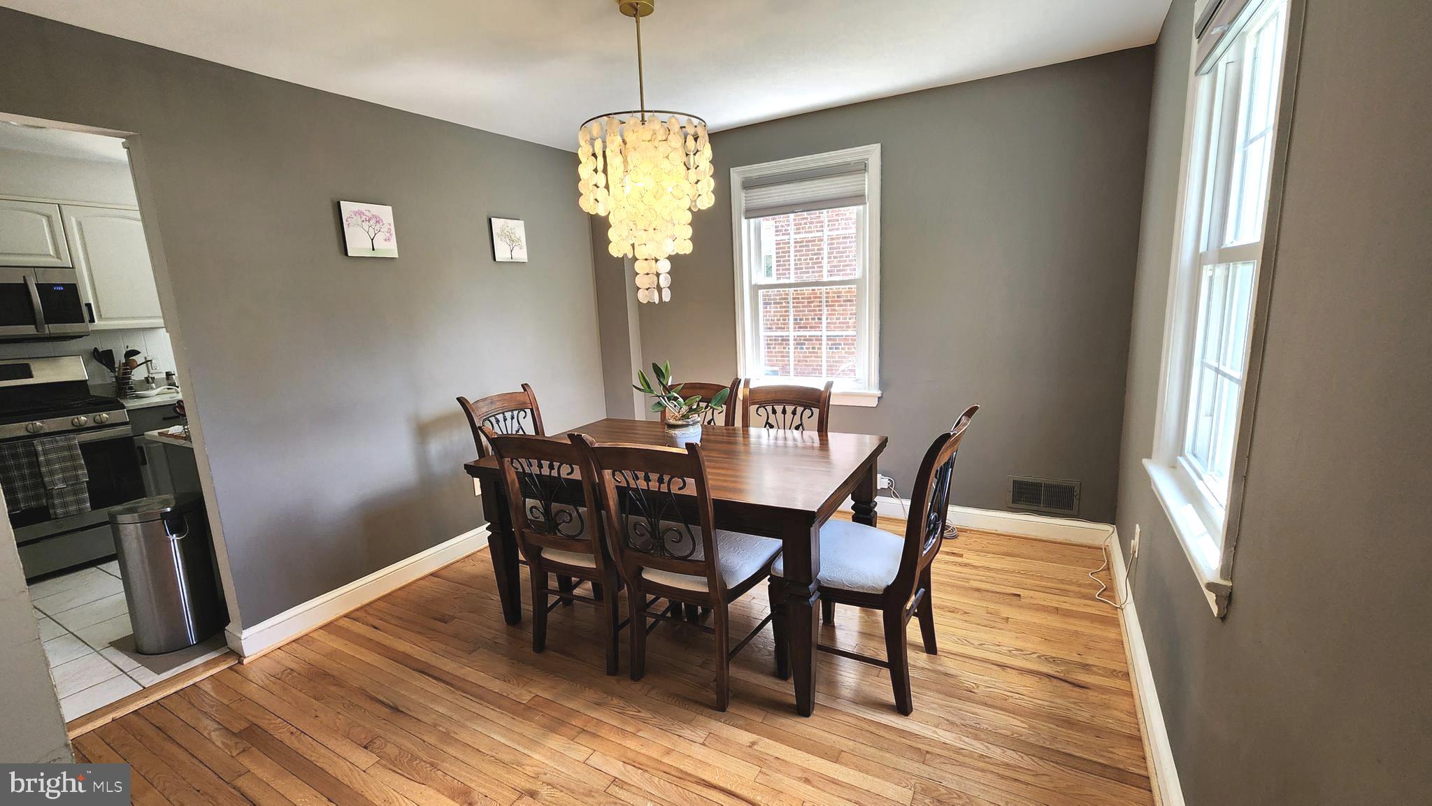 2703 Elnora Street Silver Spring, MD 20902 - Photo 8 of 57 Beautiful Dining Room