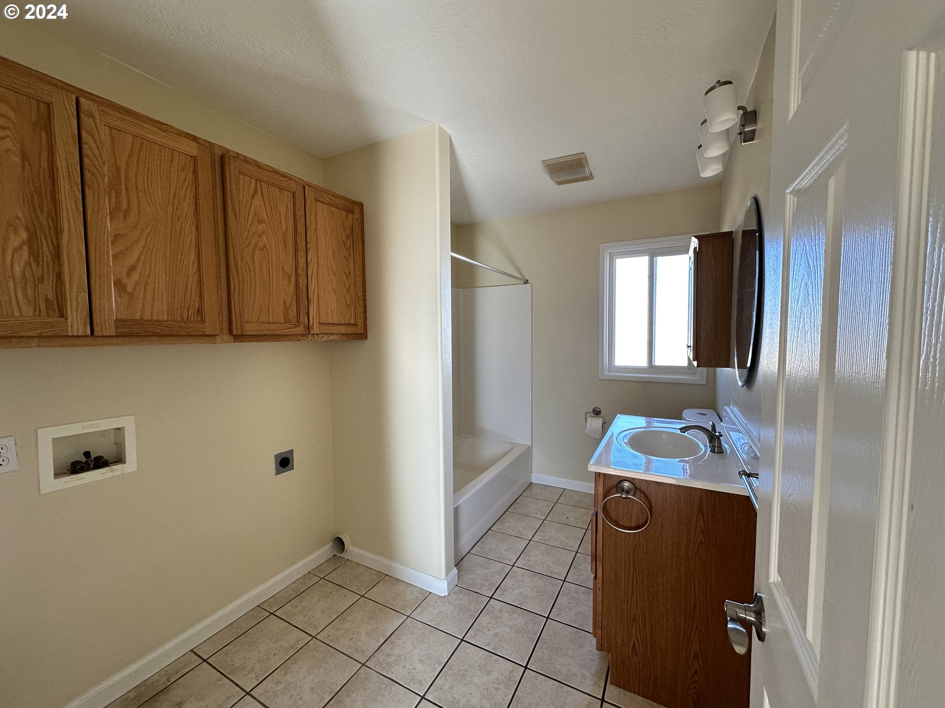 14865 Mount View Drive Condon, OR 97823 - Photo 13 of 23 a bathroom with a sink toilet and mirror