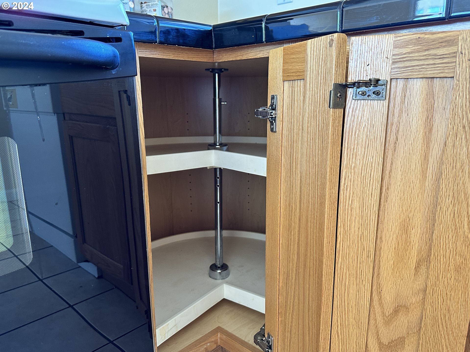 14865 Mount View Drive Condon, OR 97823 - Photo 21 of 23 a bathroom with a glass shower door